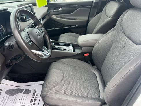 Used 2020 Hyundai Santa Fe SEL w/ Convenience Package image 4