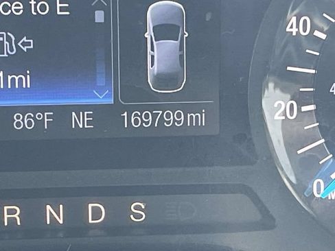 Used 2014 Ford Fusion SE w/ Equipment Group 202A FWD image 20