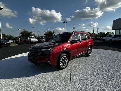 New 2026 Subaru Forester Premium AWD/4WD image 3
