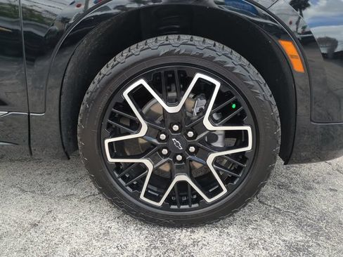 Certified 2023 Chevrolet Blazer RS FWD image 11