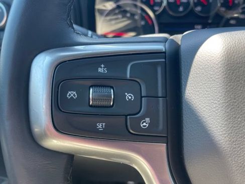 Used 2021 Chevrolet Silverado 1500 LT Trail Boss w/ Bed Protection Package AWD/4WD image 7