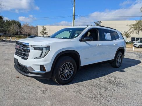 Certified 2025 GMC Acadia Elevation image 9