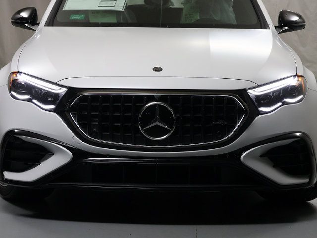 New 2027 Mercedes-Benz E 53 AMG e 4MATIC Wagon image 6