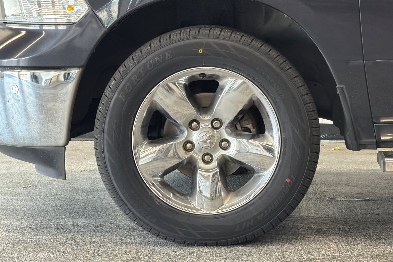 Used 2016 RAM 1500 SLT AWD/4WD image 23