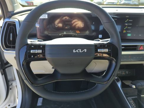 New 2026 Kia Sorento S AWD/4WD image 28