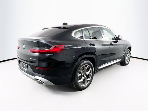 New 2025 BMW X4 xDrive30i w/ Convenience Package image 7