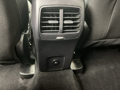 Used 2024 Ford Escape Active w/ Tech Pack #1 AWD/4WD image 14