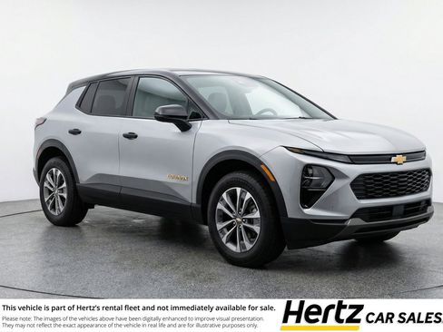 Used 2025 Chevrolet Equinox LT FWD image 1