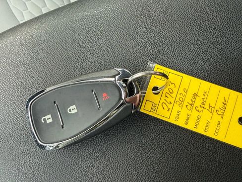 Used 2020 Chevrolet Equinox LT image 25