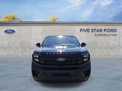 Certified 2025 Ford Expedition Max Active AWD/4WD image 3
