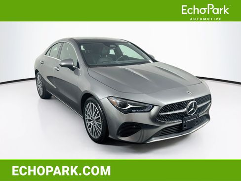 Used 2025 Mercedes-Benz CLA 250 4MATIC image 1