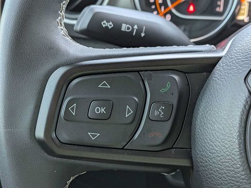 Used 2023 Jeep Gladiator Sport AWD/4WD image 21