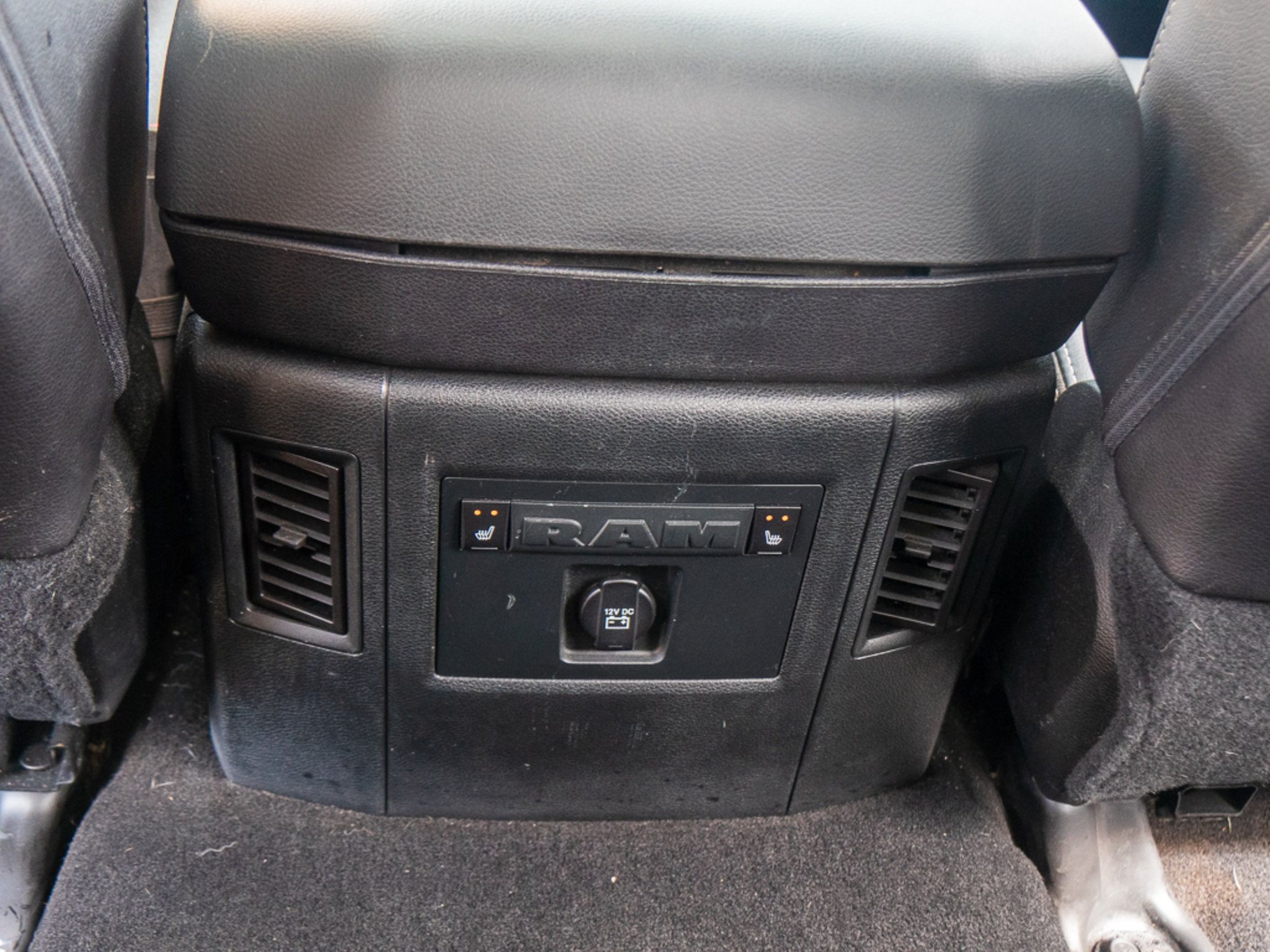 Used 2017 RAM 1500 Laramie AWD/4WD image 20
