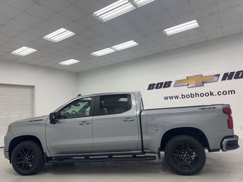 New 2026 Chevrolet Silverado 1500 RST w/ Dark Appearance Package AWD/4WD image 8