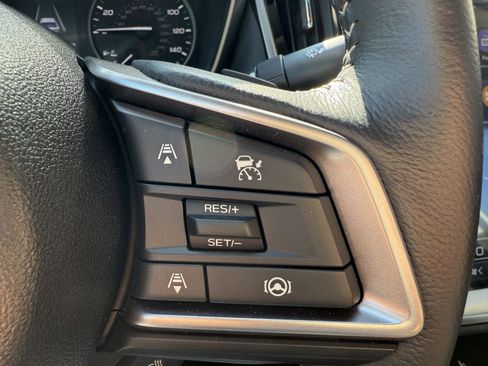 Used 2025 Subaru Legacy Limited image 24