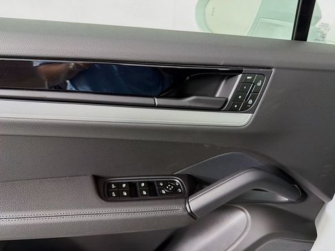 New 2026 Porsche Cayenne AWD/4WD image 20