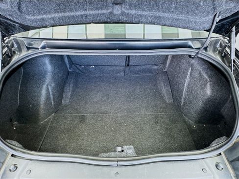 Used 2022 Dodge Challenger SXT RWD image 16