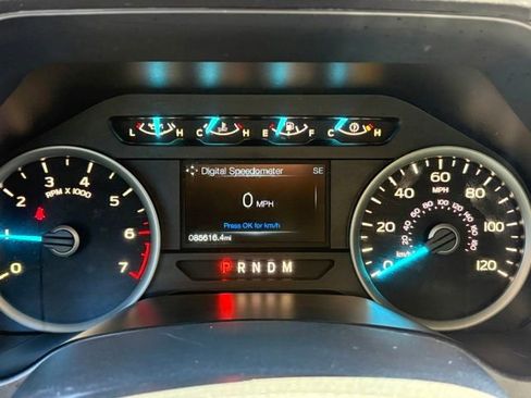 Used 2018 Ford F150 XLT w/ Equipment Group 302A Luxury image 11