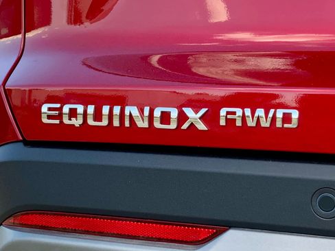 New 2026 Chevrolet Equinox LT w/ Safety and Technology Package image 23