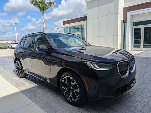 Used 2025 BMW X3 xDrive30i AWD/4WD image 4