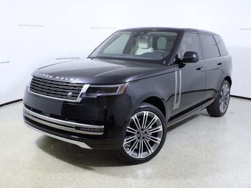 Used 2024 Land Rover Range Rover SE image 1