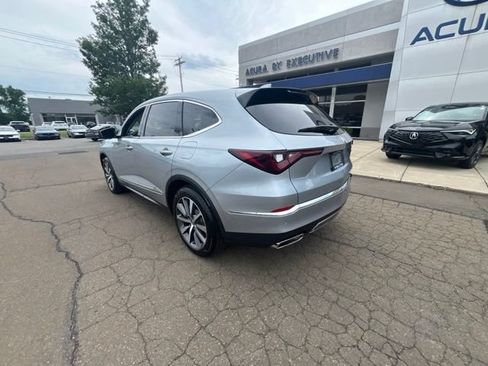 Used 2026 Acura MDX SH-AWD w/ Technology Package image 8