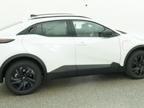 New 2026 Toyota C-HR AWD/4WD image 16