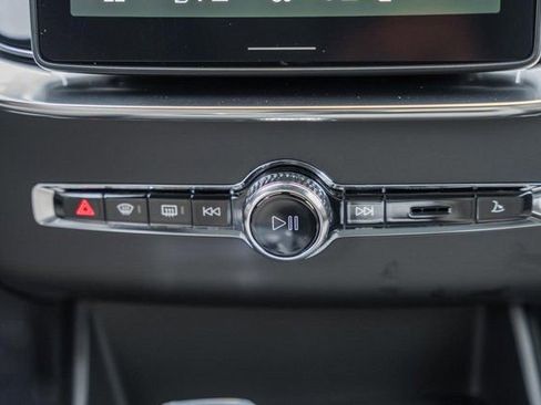 New 2026 Volvo XC90 B6 Ultra w/ Lounge Package image 22