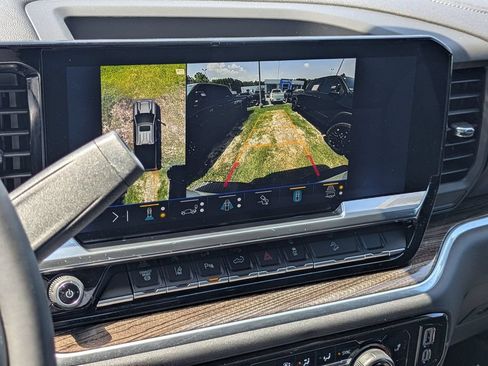 New 2026 Chevrolet Silverado 2500 LT w/ Trail Boss Package AWD/4WD image 18
