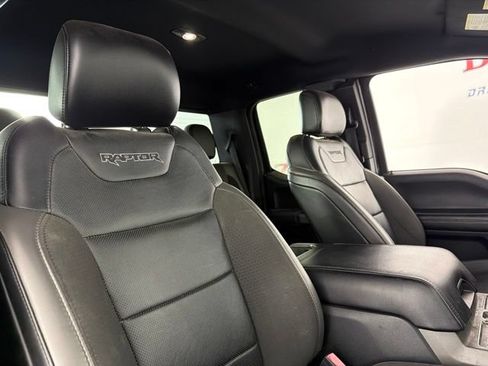 Used 2019 Ford F150 Raptor w/ Equipment Group 802A Luxury AWD/4WD image 35