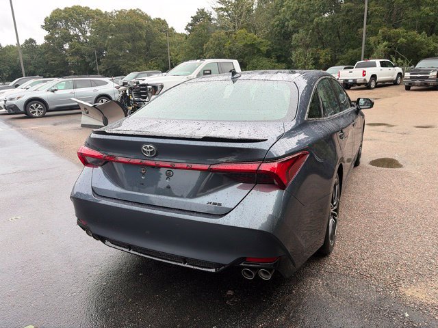 Used 2020 Toyota Avalon XSE w/ Carpet Mat Package FWD image 7