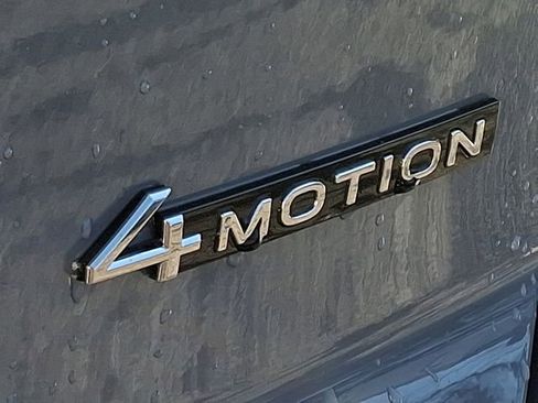 New 2026 Volkswagen Atlas Cross Sport SEL R-Line image 15