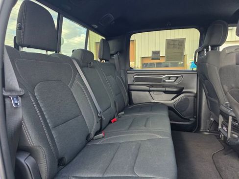 Used 2025 RAM 1500 Big Horn AWD/4WD image 35