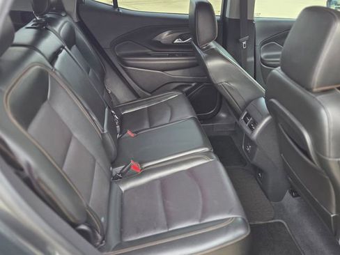 Used 2020 GMC Terrain SLT image 17