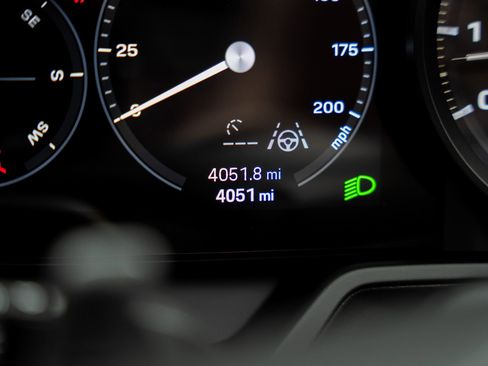 Used 2022 Porsche 911 Carrera S w/ Premium Package RWD image 45