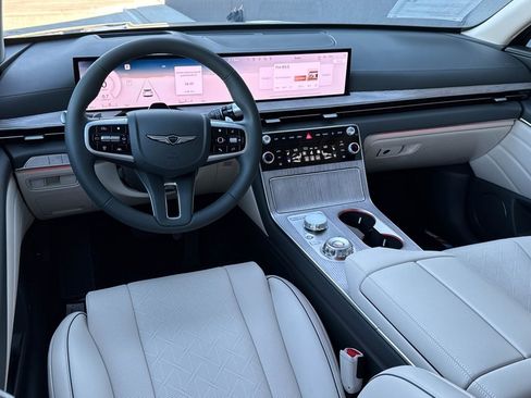 New 2026 Genesis GV80 2.5T Prestige image 2