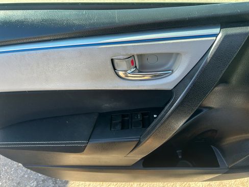 Used 2015 Toyota Corolla L image 13