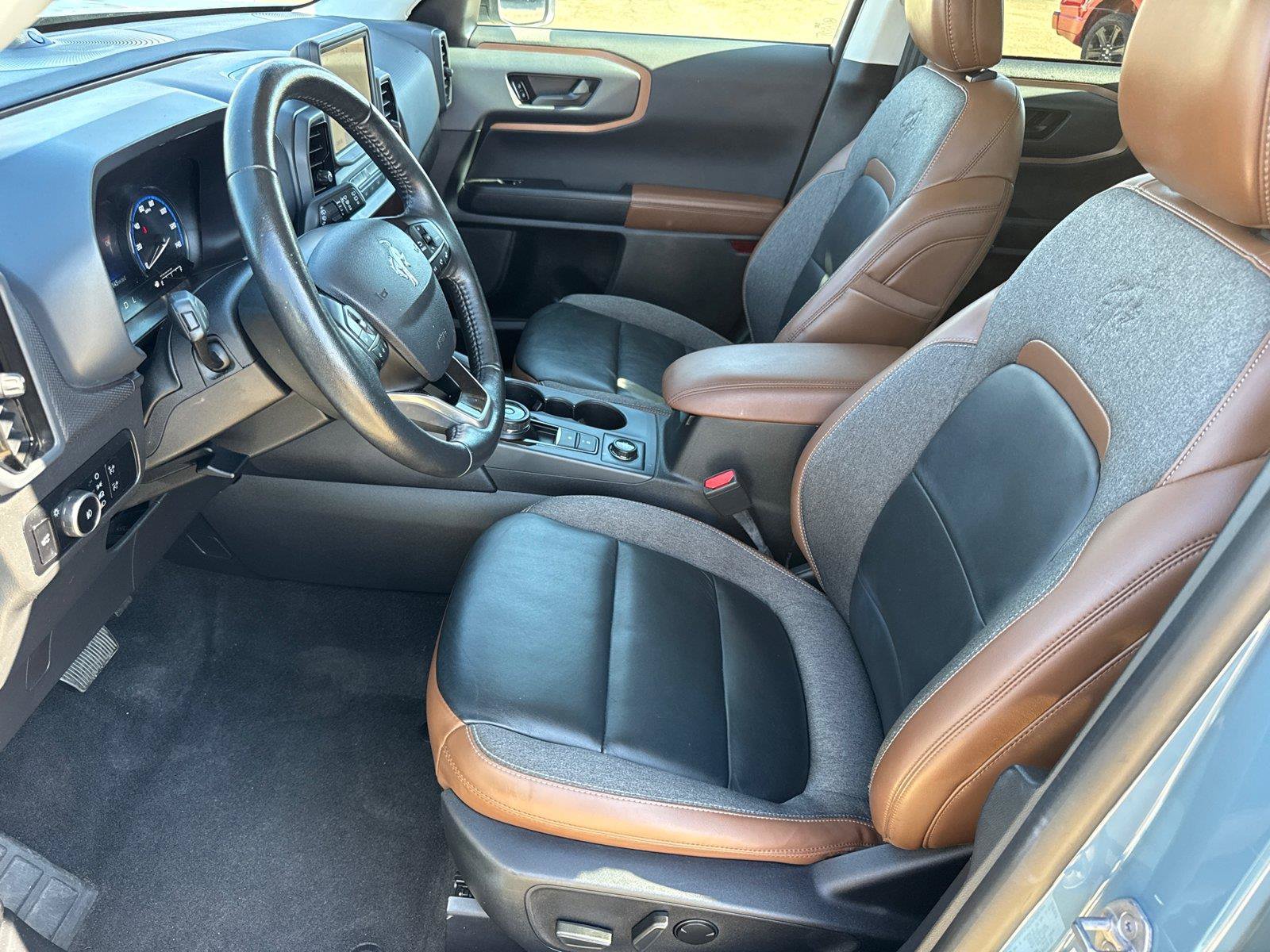 Certified 2023 Ford Bronco Sport Outer Banks w/ Tech Package AWD/4WD image 26