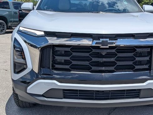 New 2026 Chevrolet Equinox ACTIV FWD image 10