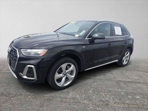 Used 2023 Audi Q5 2.0T Premium Plus w/ Premium Plus Package AWD/4WD image 7