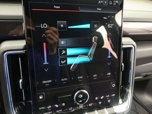 New 2026 GMC Yukon XL Elevation w/ Elevation Premium Package AWD/4WD image 37
