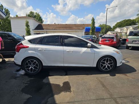 Used 2012 Ford Focus SEL FWD image 13
