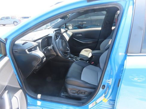 Used 2019 Toyota Corolla XSE FWD image 17