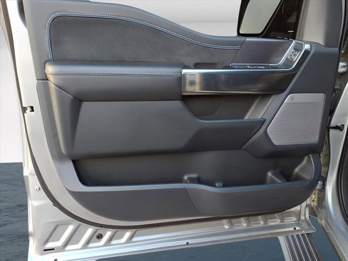 Used 2025 Ford F150 Platinum w/ FX4 Off-Road Package image 26