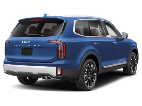 Certified 2024 Kia Telluride SX FWD image 2