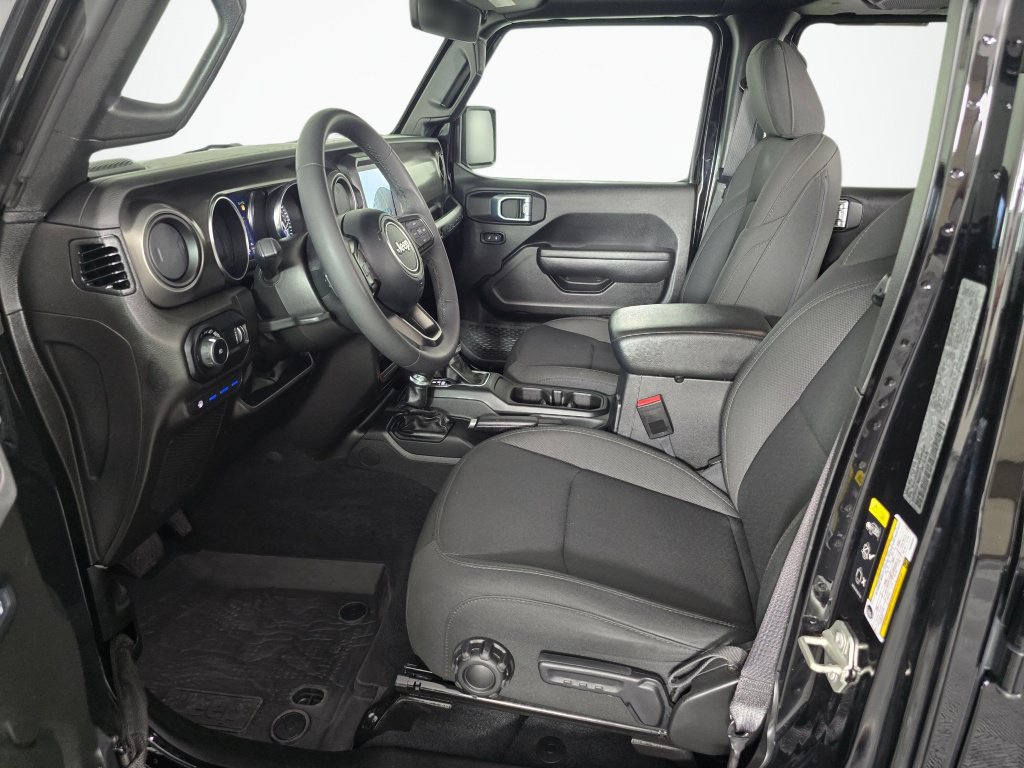 Used 2023 Jeep Wrangler Unlimited w/ 8.4" Radio Group AWD/4WD image 32