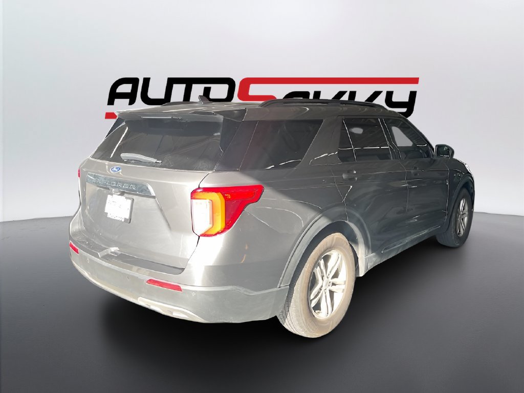 Used 2021 Ford Explorer XLT RWD image 7