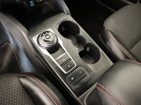 Used 2023 Ford Escape ST-Line image 8