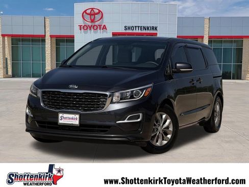 Used 2021 Kia Sedona LX FWD image 1