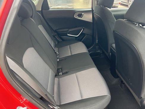 Used 2022 Kia Soul LX w/ Technology Package image 13